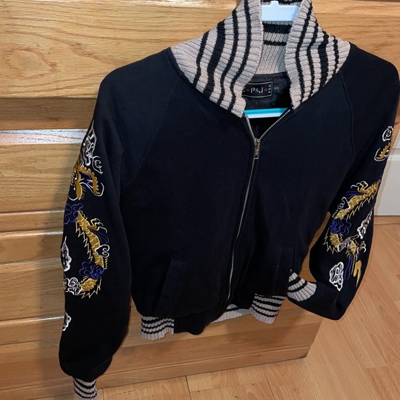 PsJ dragon jacket for Women. ๐ - Picture 5 of 11
